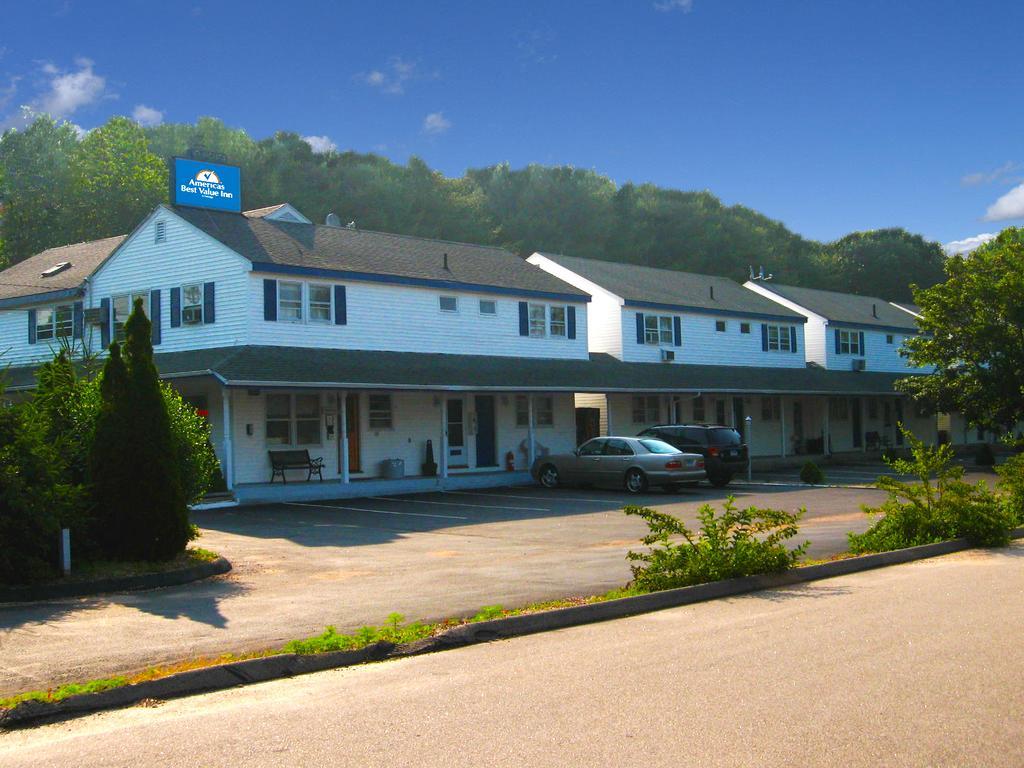 Americas Best Value Inn Stonington Mystic Esterno foto