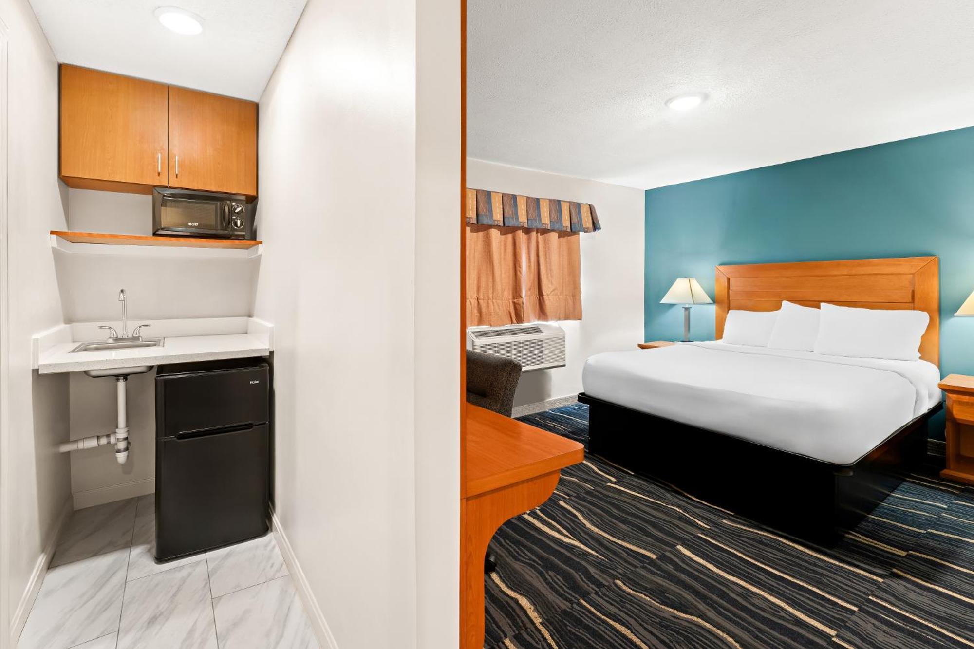 Americas Best Value Inn Stonington Mystic Esterno foto