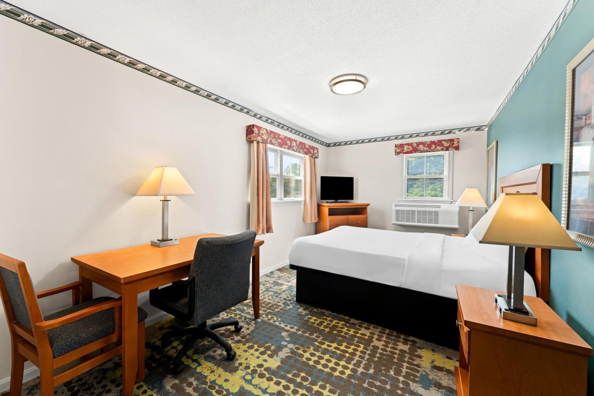 Americas Best Value Inn Stonington Mystic Esterno foto