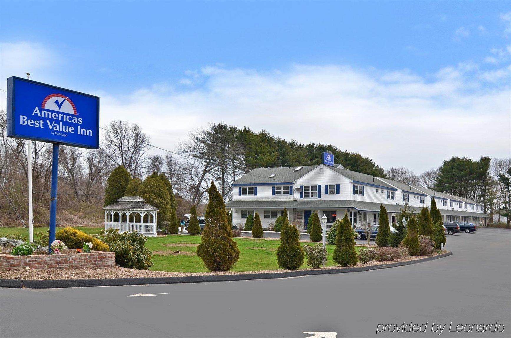 Americas Best Value Inn Stonington Mystic Esterno foto
