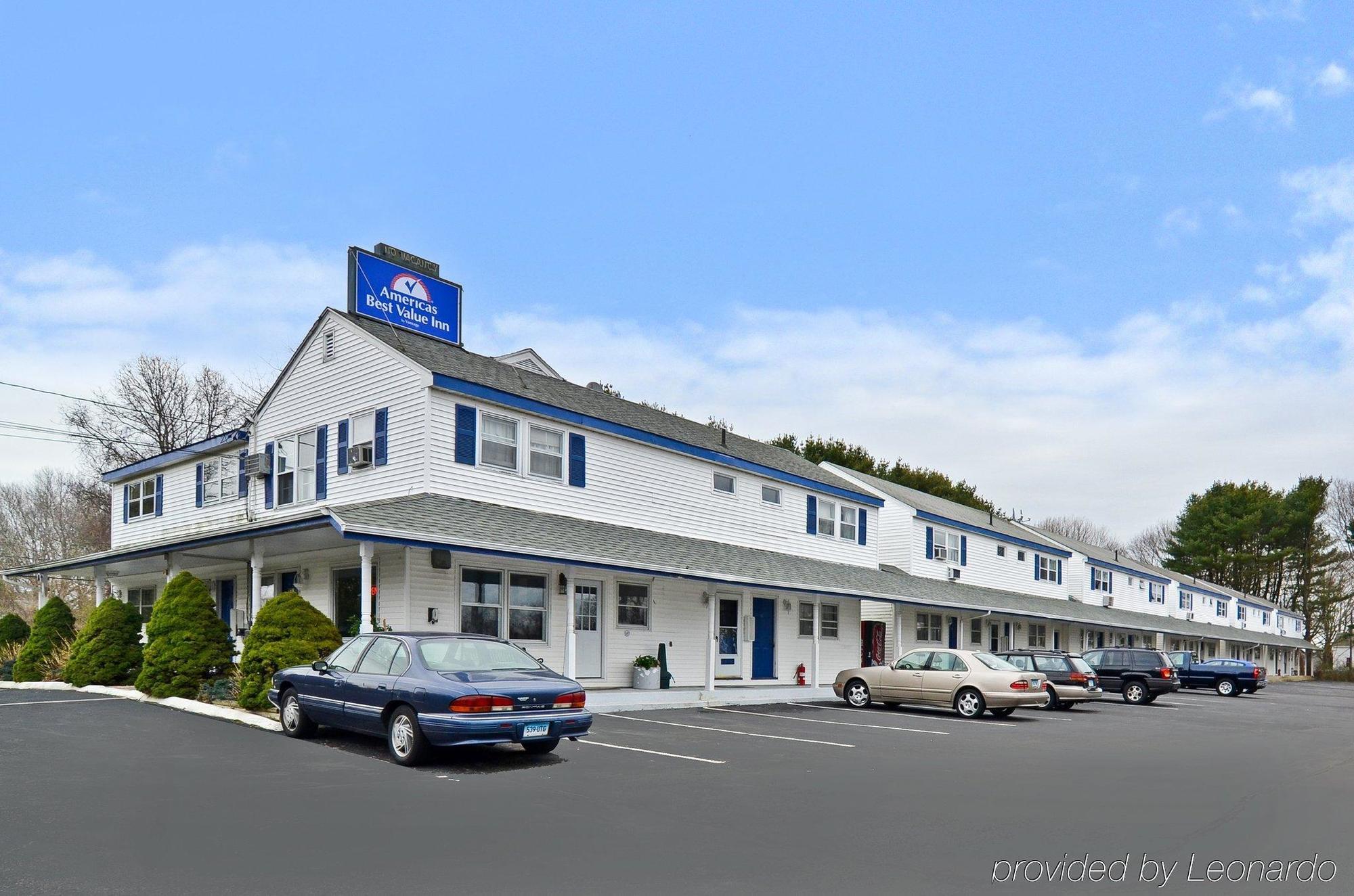 Americas Best Value Inn Stonington Mystic Esterno foto